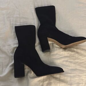 Soft fabric ankle boots size 7